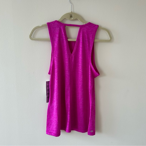NWT Ideology Keyhole Tank - Picture 5 of 5